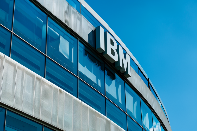 découvrez comment ibm renforce sa stratégie dans le secteur des énergies renouvelables en acquérant la startup indienne saas prescinto, spécialisée dans l'optimisation de la gestion des actifs. cette acquisition marque un tournant pour l'innovation technologique et la transition énergétique.