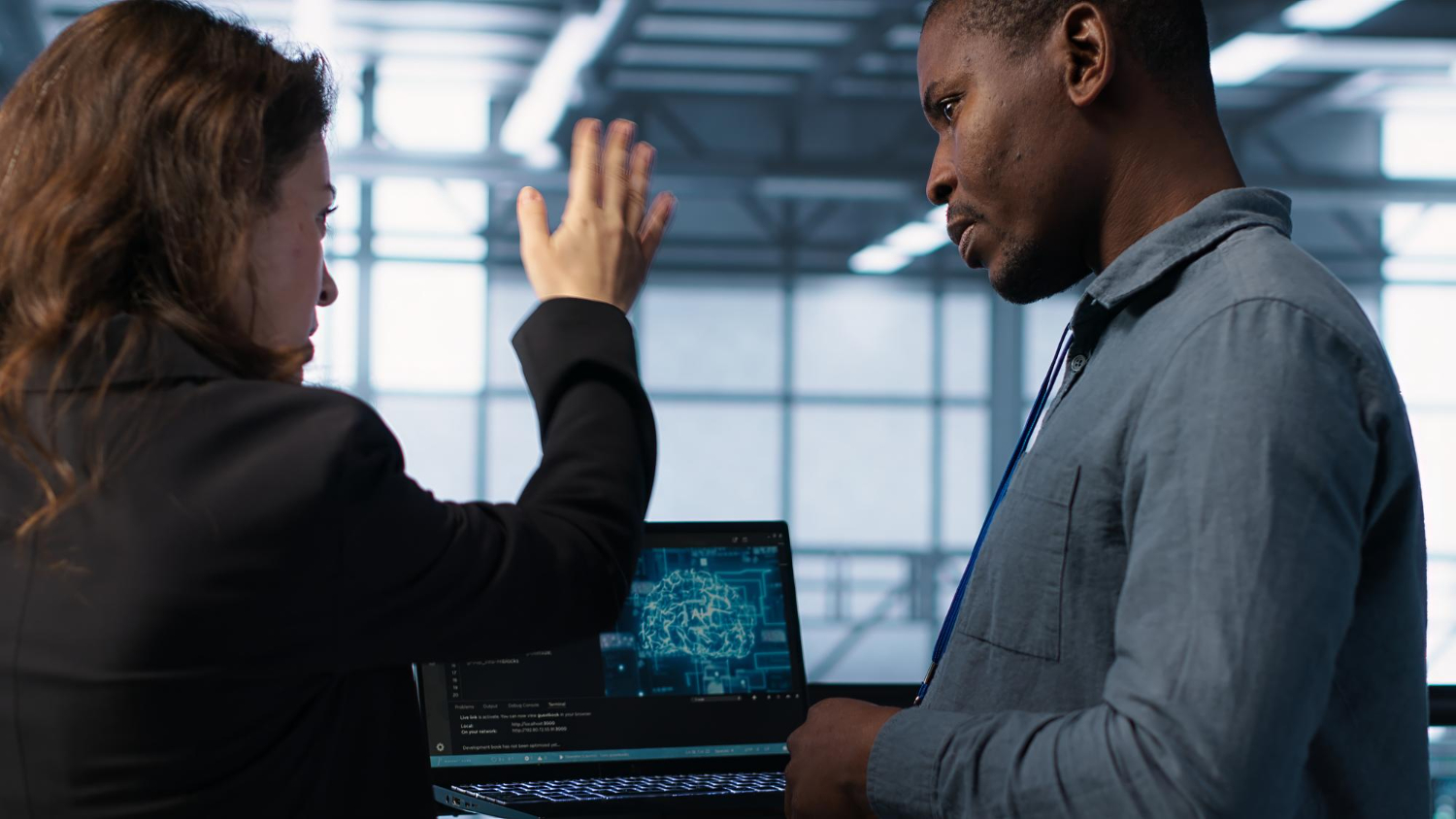 IA défensive : pourquoi les PME ont besoin d’une vigilance continue, pas d’un audit annuel